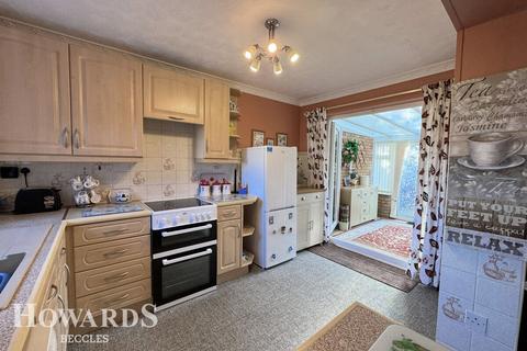 3 bedroom detached bungalow for sale, Woodside, Beccles