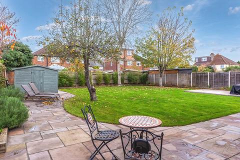 undefined, Briants Avenue, Caversham, Reading