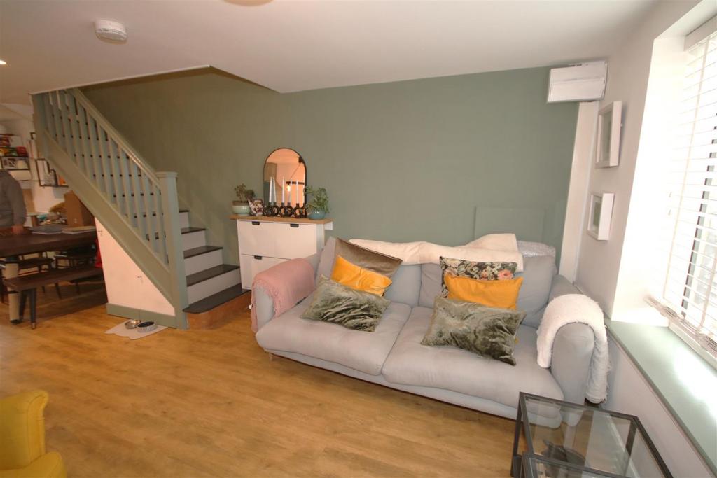 Living Area c.JPG