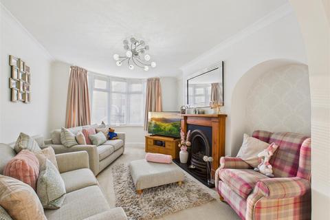 3 bedroom semi-detached house for sale, Derrymore Road, Willerby