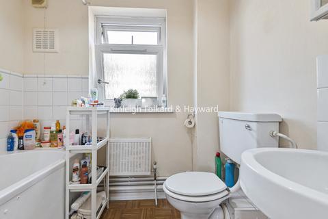 1 bedroom flat to rent, Smallwood Road, Tooting, London, SW17