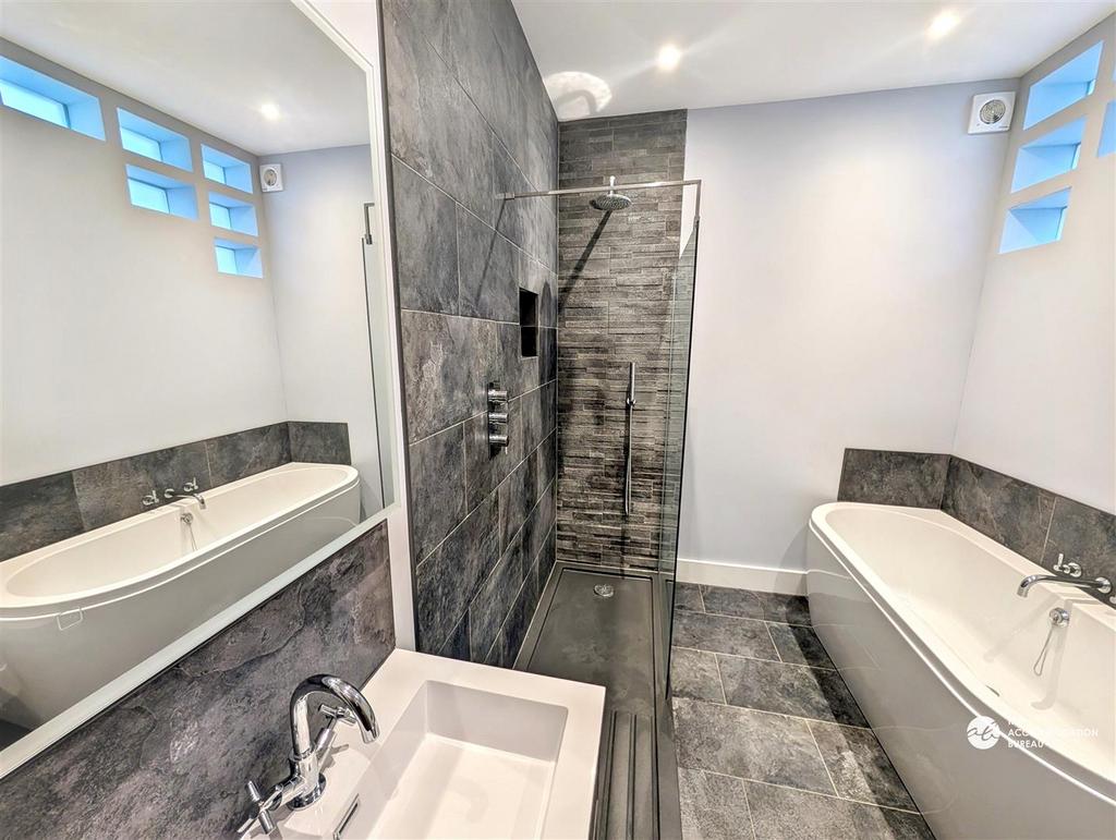 Downstairs Bathroom