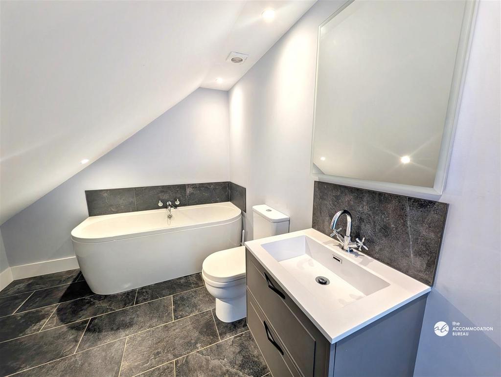 Upstairs Bathroom