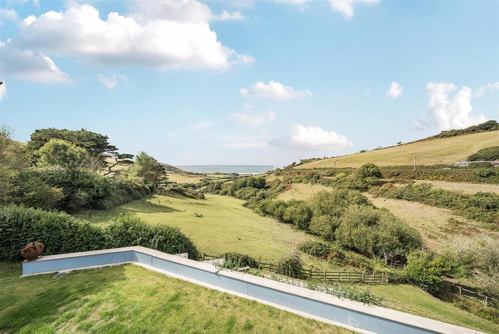 Garden &amp; View