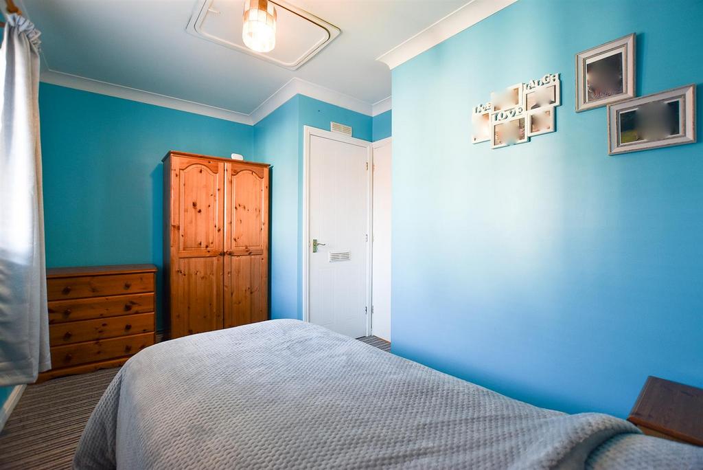 Bedroom 2.jpg