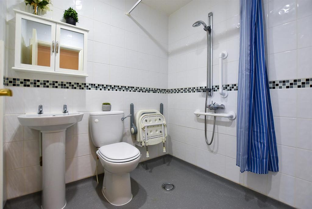 Wet room.jpg
