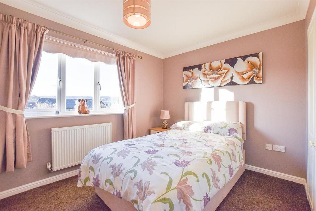 Bedroom 1..jpg