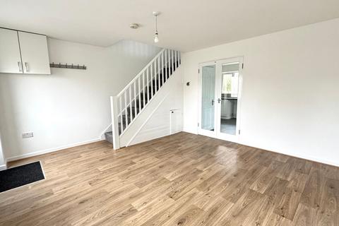 3 bedroom end of terrace house to rent, Manor Road, Newton Abbot, TQ12