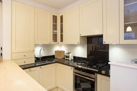 3 bedroom apartment to rent, Clifton Hill, London NW8