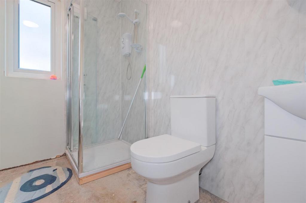 Downstairs shower