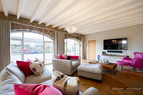 4 bedroom semi-detached house for sale, The Granaries, Offerton, Sunderland