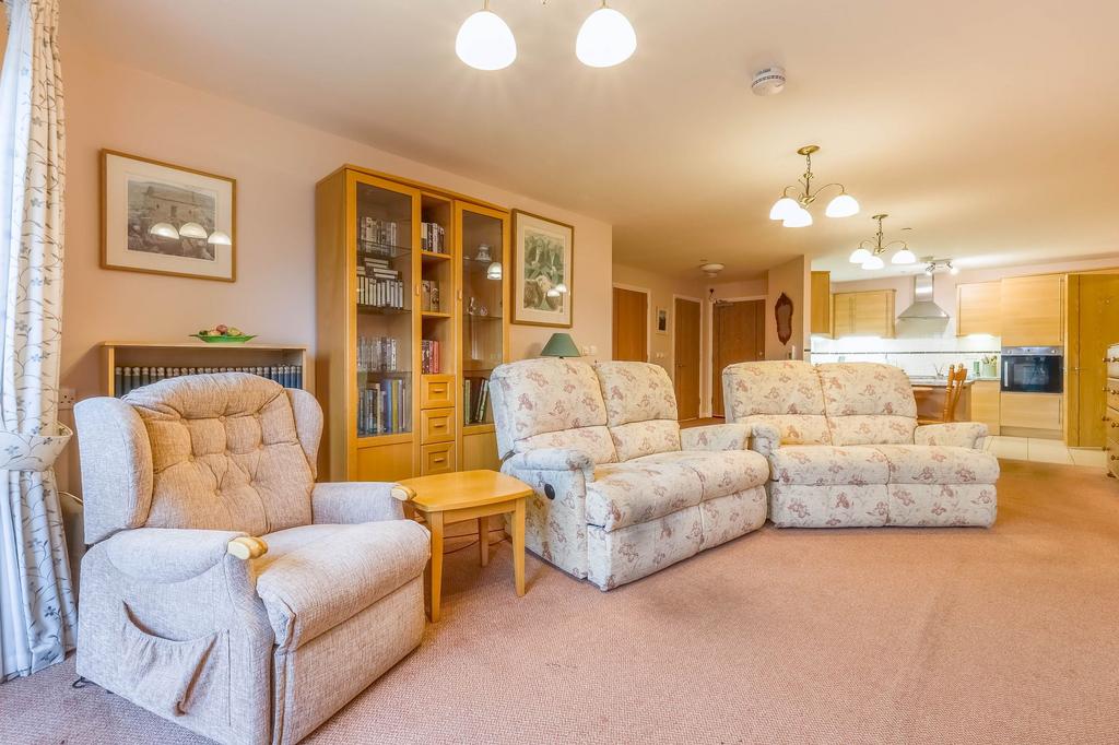 Kitchen / living area