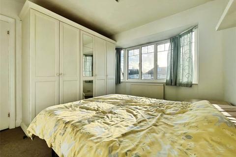 undefined, Ellerdine Road, Hounslow, TW3