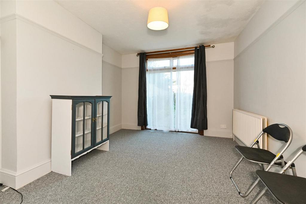Sirring Room