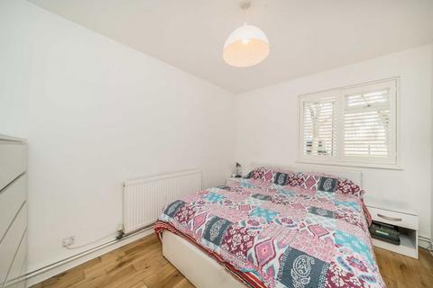 undefined, Hawkins Road, Teddington TW11
