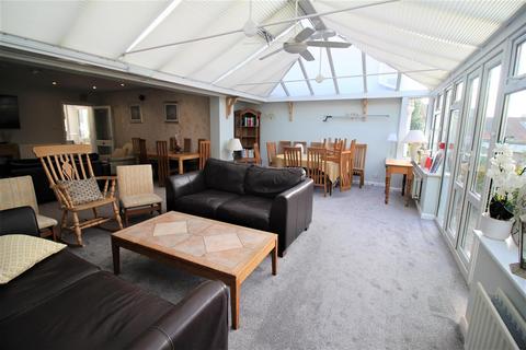 1 bedroom in a house share to rent, Salisbury, Wiltshire