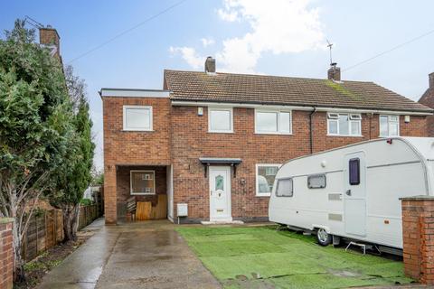 3 bedroom semi-detached house for sale, Chapelfields Road, York