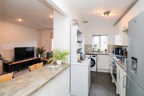 undefined, Oasthouse Drive, Fleet GU51