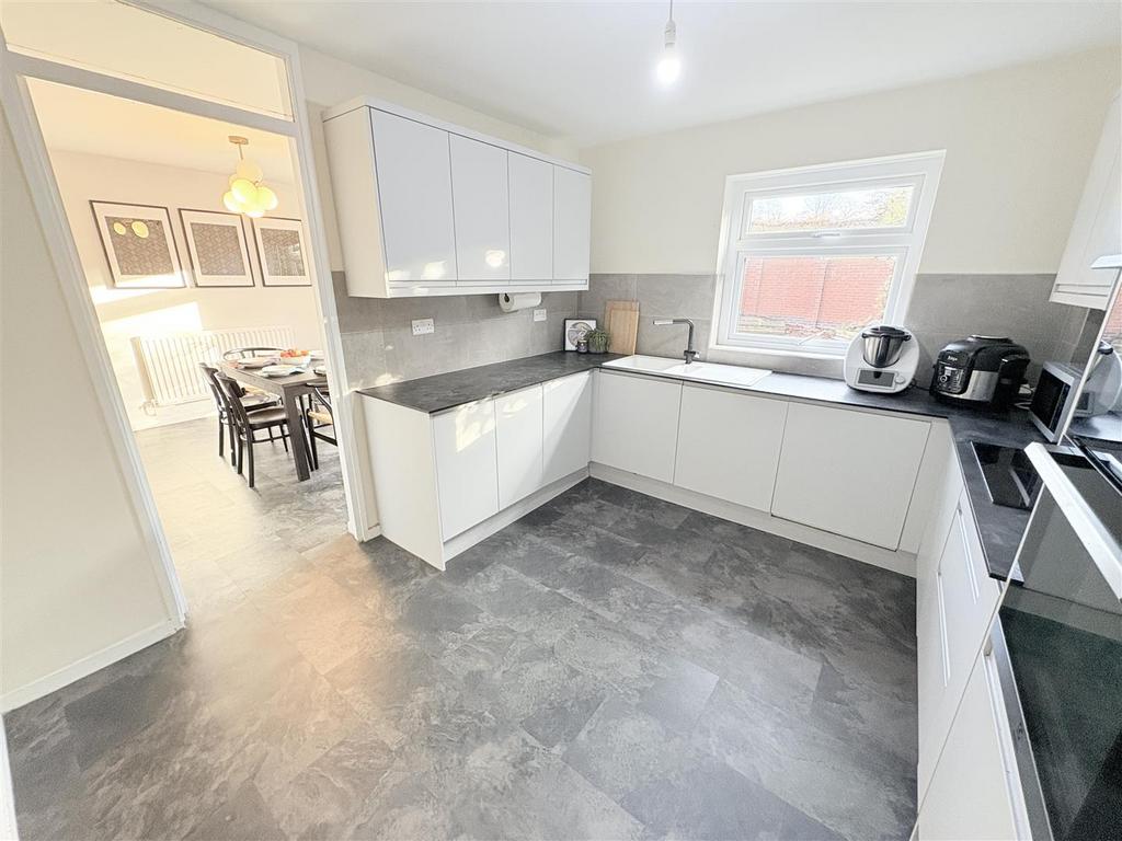 Re-Fitted Kitchen