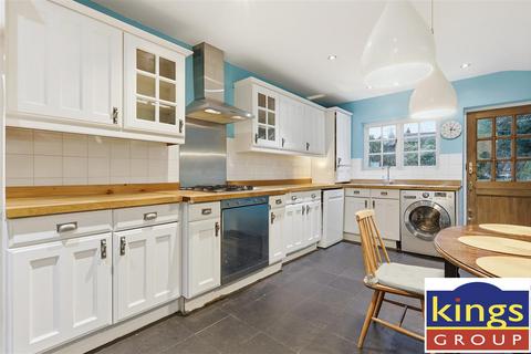 2 bedroom house for sale, Government Row, Enfield