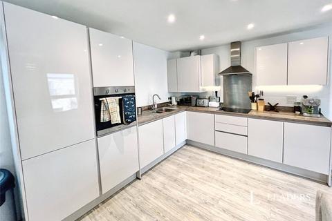 2 bedroom coach house to rent, Ailwyn Road, PE19