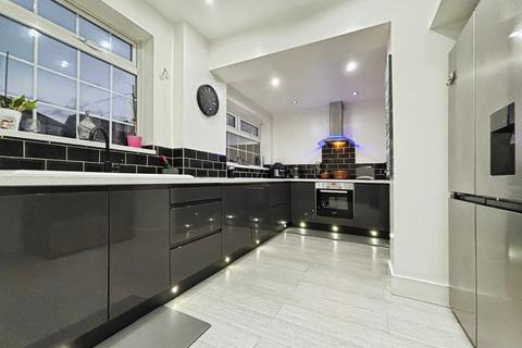 3 bedroom semi-detached house for sale, Denton Road, Denton Burn, Newcastle upon Tyne, NE15
