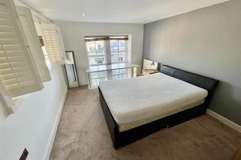 undefined, 161 - 163 North Road West, Plymouth PL1