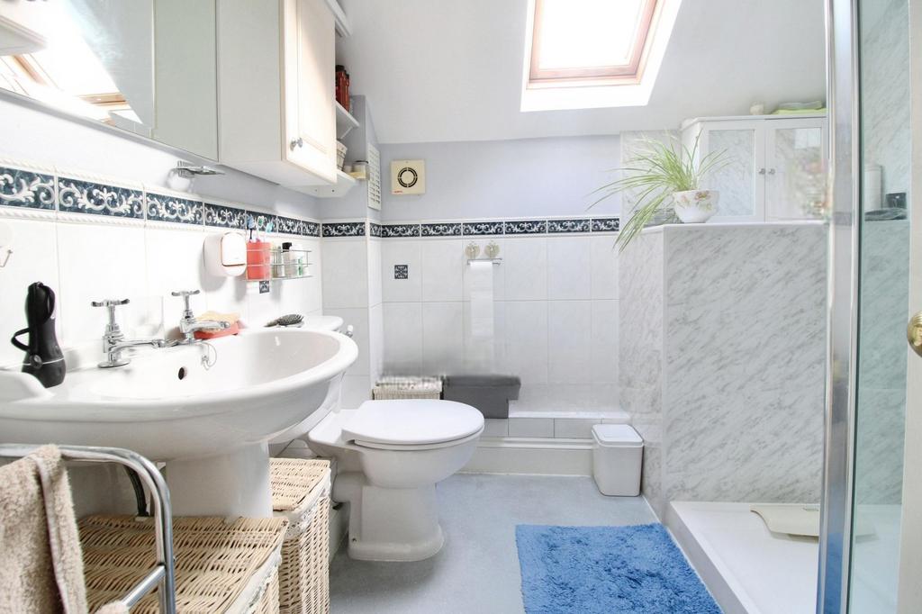 Family Shower Room