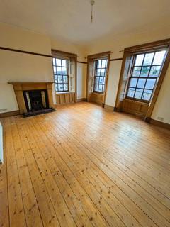 3 bedroom flat to rent, High Street, Brechin DD9