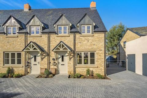 undefined, Crumpler Court, Witney, Oxfordshire, OX28