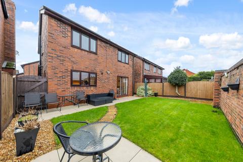 4 bedroom detached house for sale, Ribchester Gardens, Culcheth, WA3