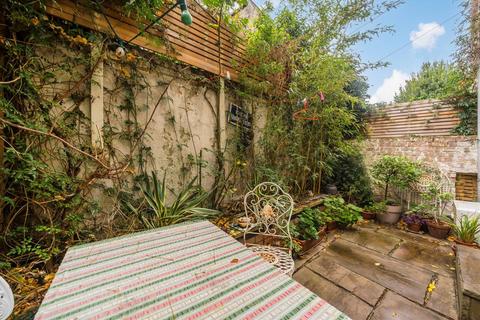 3 bedroom house for sale, Millfields Road, London E5