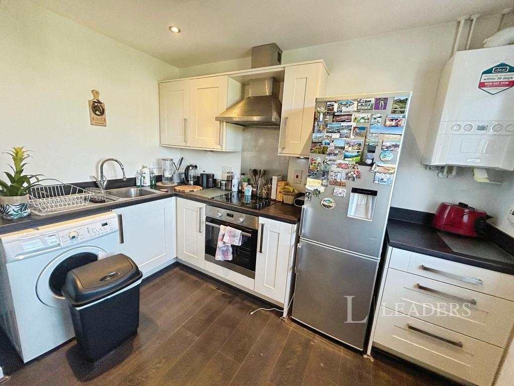 04 - Kitchen