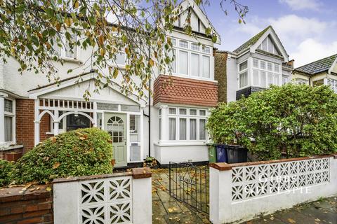 undefined, Wyndham Road, London, W13