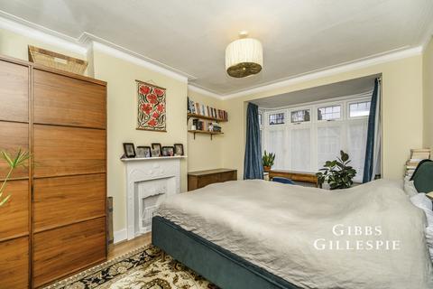 undefined, Wyndham Road, London, W13
