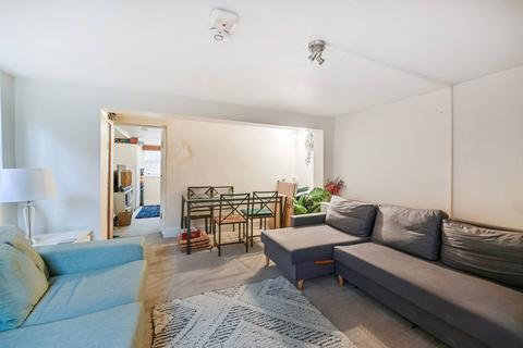 undefined, Gunnersbury Lane, Acton, W3