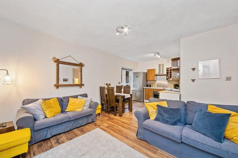2 bedroom apartment for sale, Riverside Court, Woodhead Road, Holmbridge, HD9