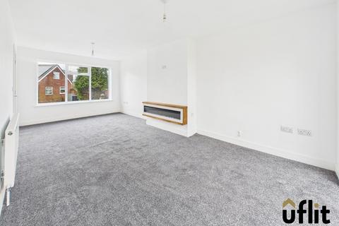 3 bedroom bungalow for sale, Kynance Crescent, Brinsworth, Rotherham