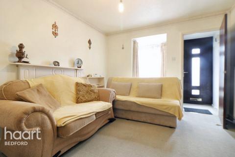 undefined, Hurst Grove, Bedford