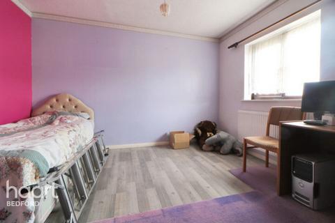 undefined, Hurst Grove, Bedford