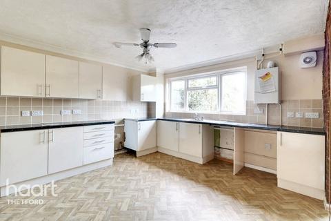 3 bedroom terraced house for sale, Celia Phillips Close, Thetford