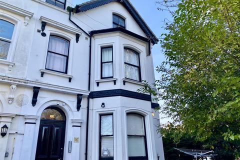 St Georges Road, Selden, Worthing