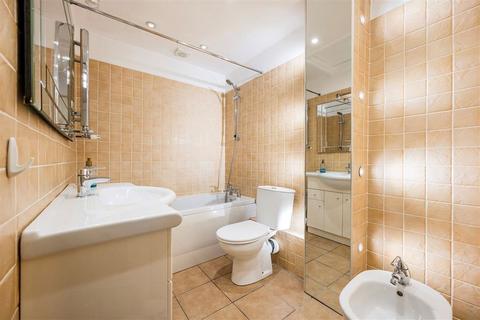 undefined, Edith Grove, London SW10