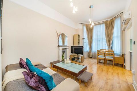 2 bedroom flat to rent, Edith Grove, London SW10