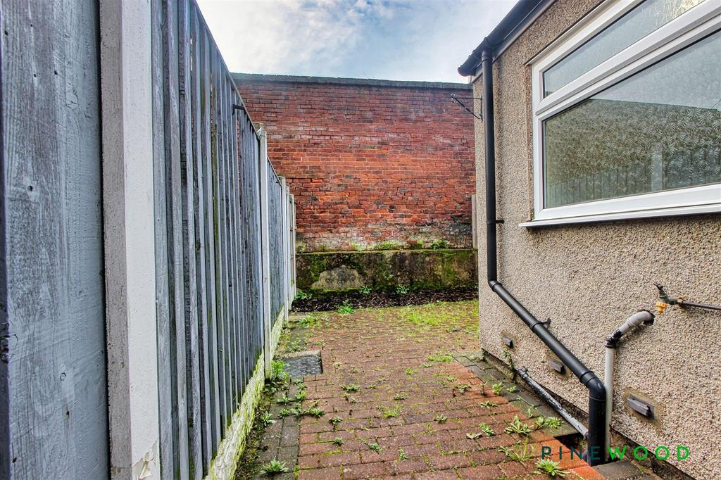 Rear courtyard