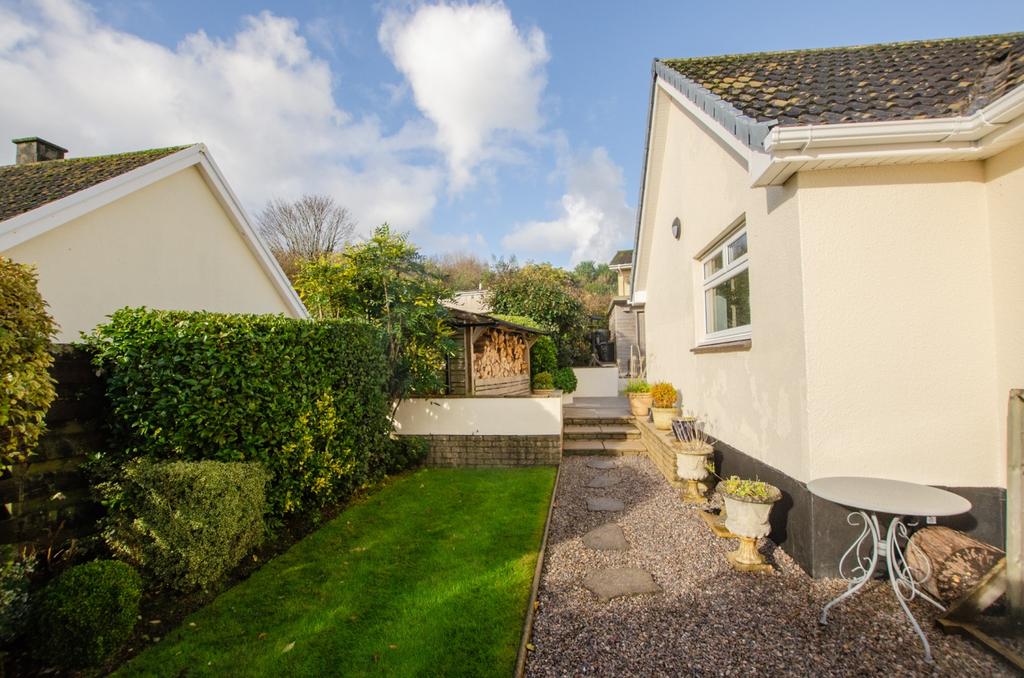 18 Lanhydrock View TPS Bodmin 01208 74182-23