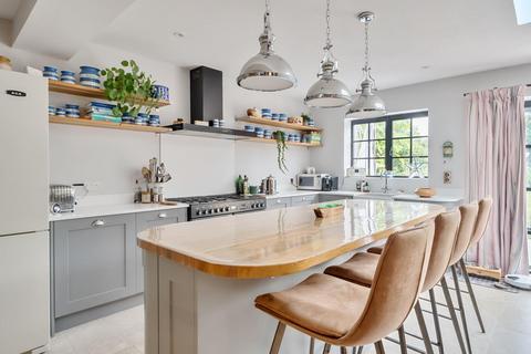 undefined, Queens Road, Thame