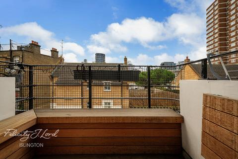 2 bedroom flat for sale, Bevenden Street, London, N1