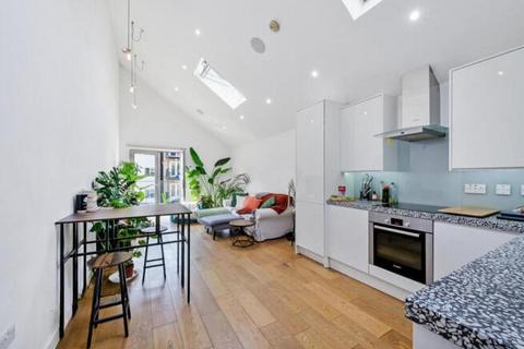 undefined, Oasis Court, Mile End Road, London, E1