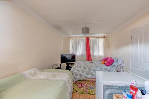 1 bedroom apartment for sale, Byron Road, Headless Cross, Redditch, B97
